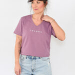 T-shirt oversize wrzosowy TRUDNO.